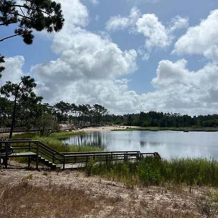 Chale Dos Sobreiros Bicas